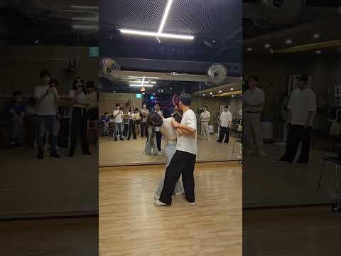 참고 영상 1 썸네일